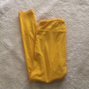 Yellow Lula Roe Tall and Curvy Leggings